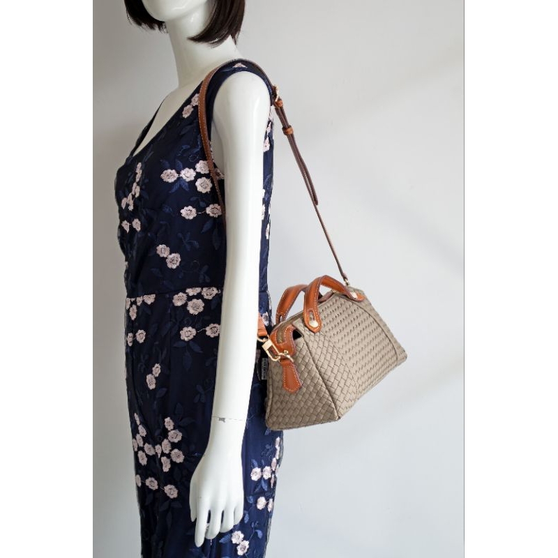 Linette byley fendi/ tas selempang anyam/ handbag anyam