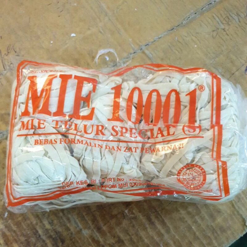 

BAKMI 10001 Mie Gede telor spesial 500gram / Mie gede 10001 Mie Ayam