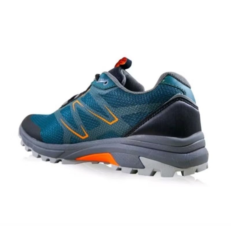 910 Nineteen YUZA performance Trail  Running