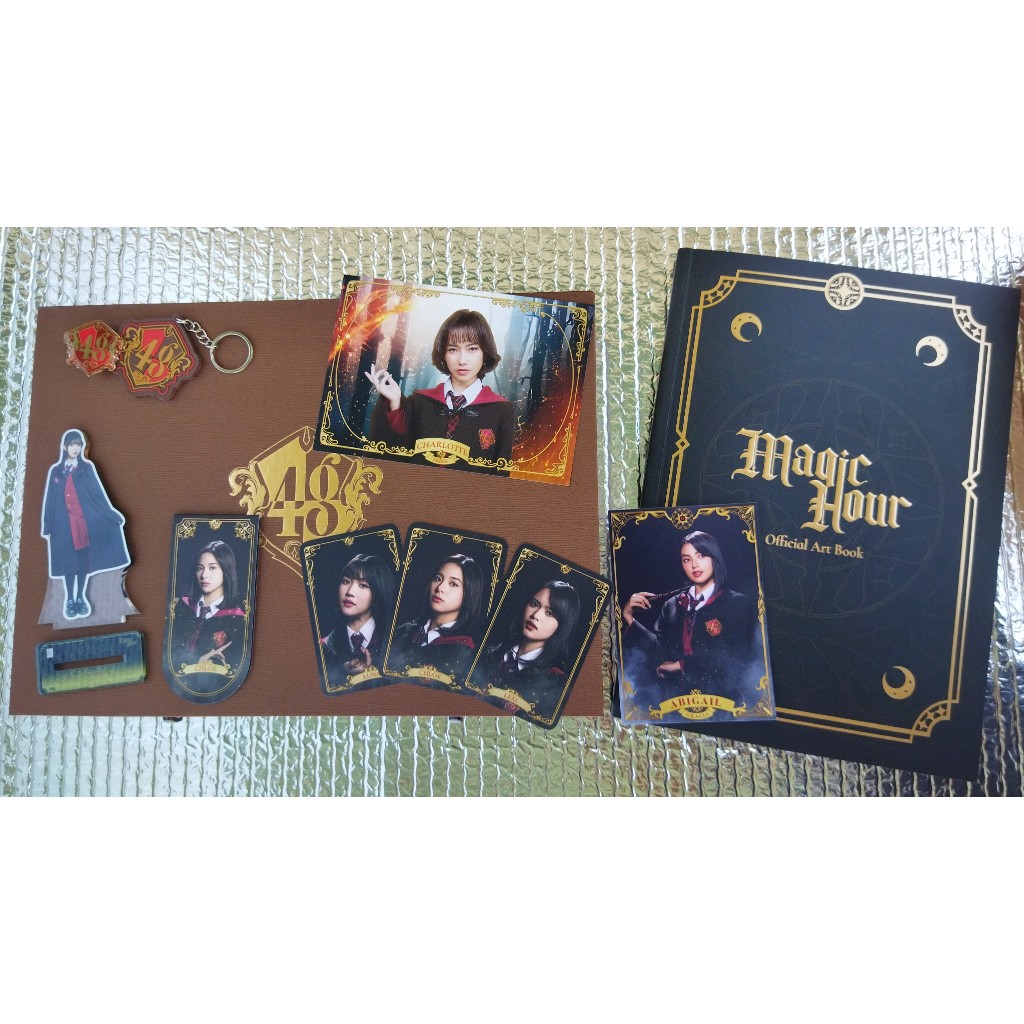 PANDORA BOX SET MAGIC HOUR JKT48 (ART BOOK,PC,PP,BOOK MARK,POST CARD,STANDEE,PIN,KEY CHAIN,POSTER)