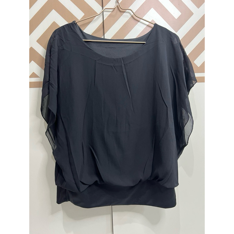 BAJU ATASAN WANITA HITAM