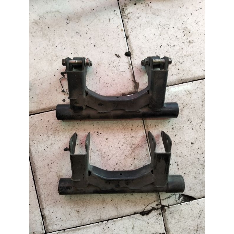 mounting aerox new 155, Lexi original
