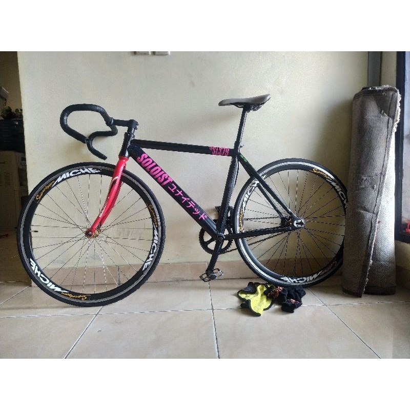 sepeda fixie doltrap frame soloist 79 fork 72