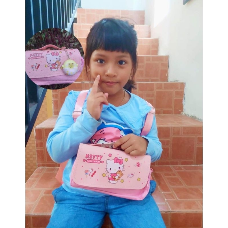 

Tempat Pensil Sanrio Hello Kitty Kuromi