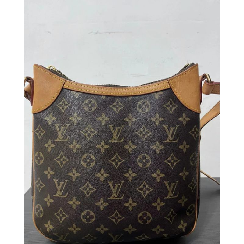 Tas LV Odeon pm monogram