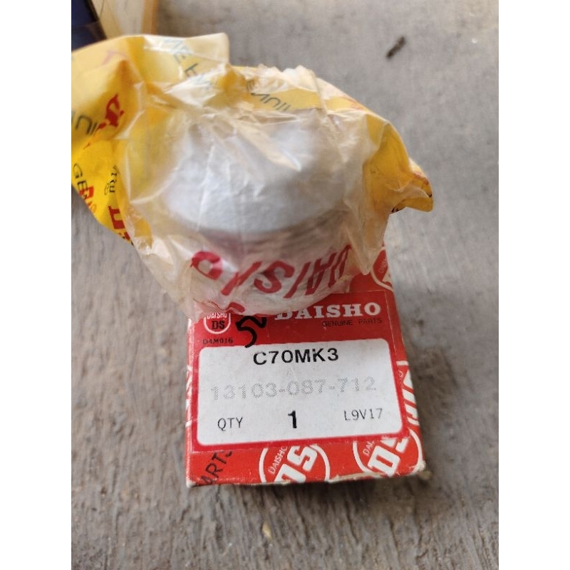 Piston/Seher dan Ring Piston Honda C70 Oversize 50