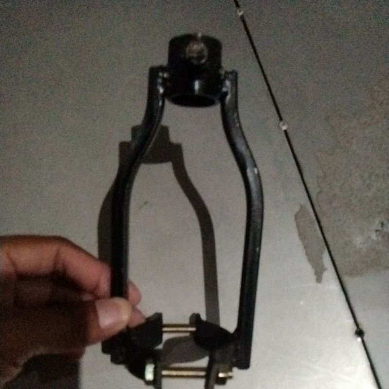 Dudukan Mata Bor Bobok Kayu