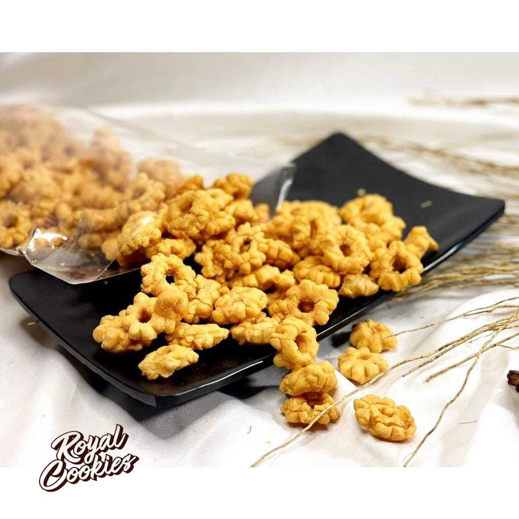 

PILUS SAKURA KEMBANG RIBUT CUMI-CUMI 1kg 250,500 gr camilan renyah kiloan snack kembang ribut