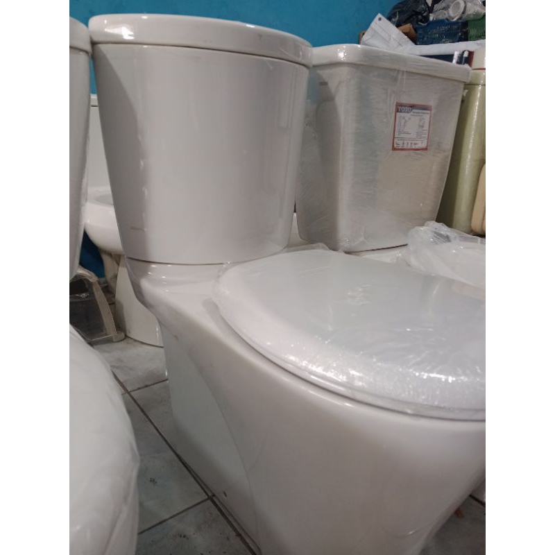 CLOSET DUDUK TOTO SW821JP