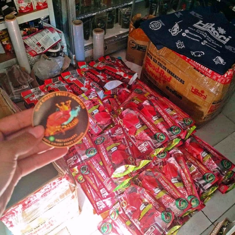 Pelet Hikari Blood Red Parrot size Mini dan size Medium