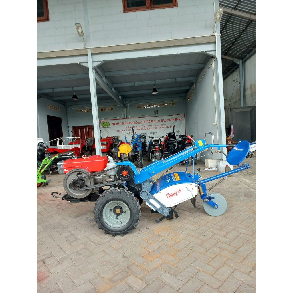 Traktor / Tractor DF151 ( setipe dengan Traktor DF121, AMEC, Agrindo, Crown KB120 ) + Mesin ZS1100L 