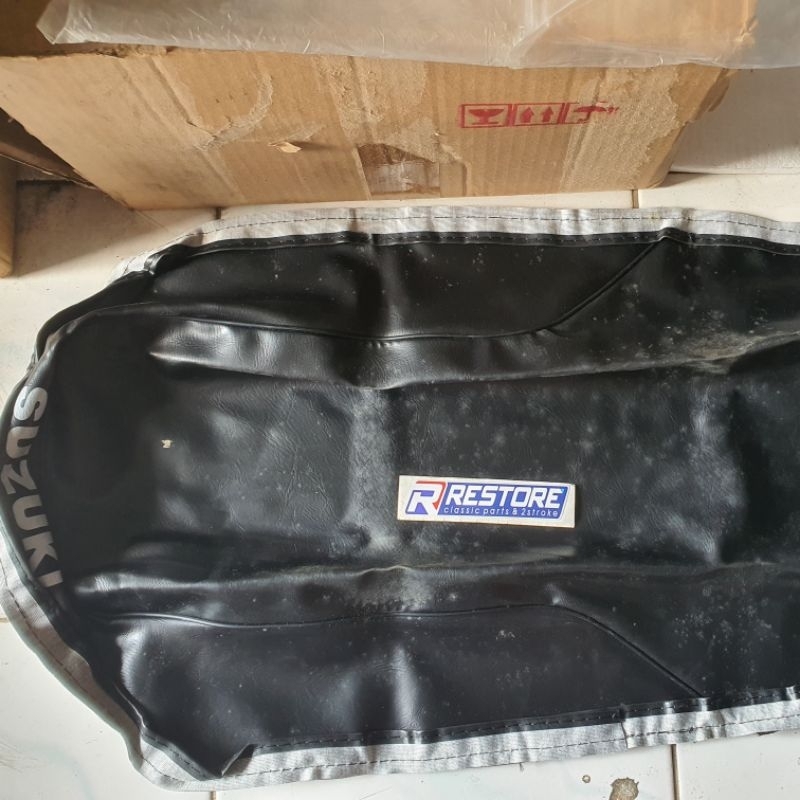 COVER KULIT JOK SUZUKI RC RC 100 BRAVO ORIGINAL SGP