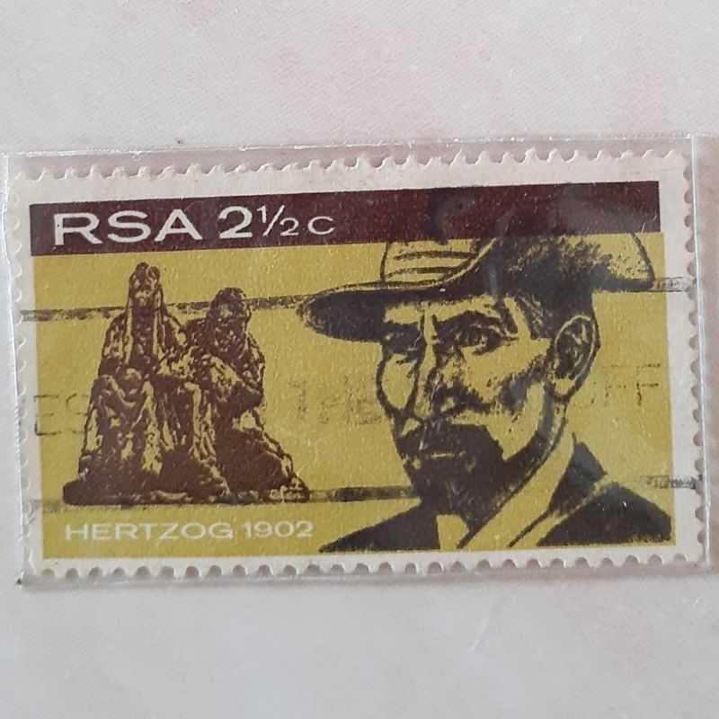 

Perangko Afrika Selatan Inauguration of General Hertzog Monument, Bloemfontein (James Barry Munnick Hertzog (1866-1942) in 1902) Tahun 1968