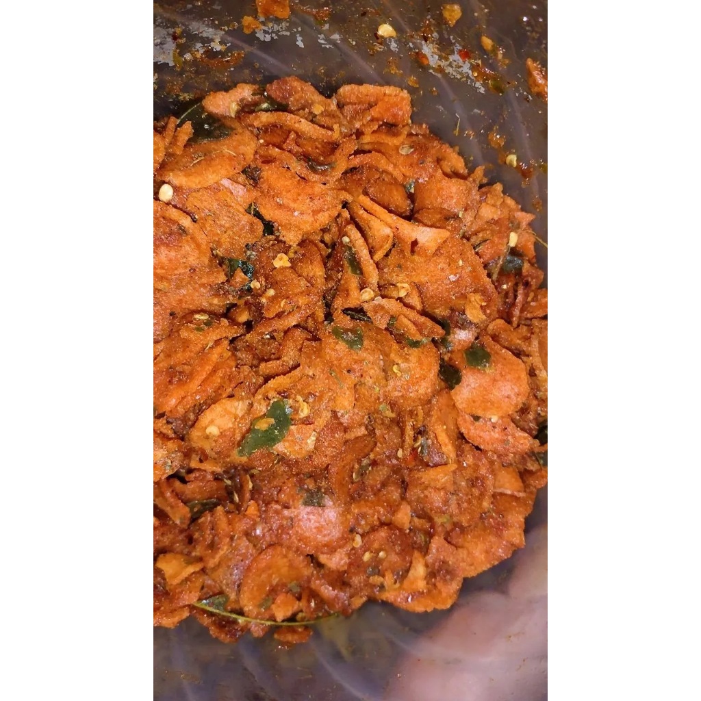 

Cemilan Lauk Sosis Goreng Sosreng Pedas Daun Jeruk Samarinda 250 gr