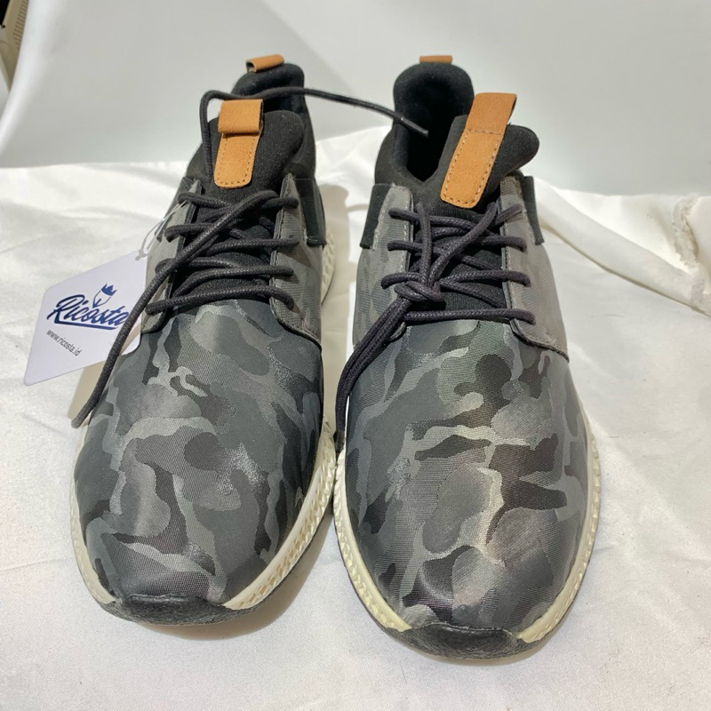 SEPATU SNEAKERS RICOSTA RX-ARMY  (SIZE 40)