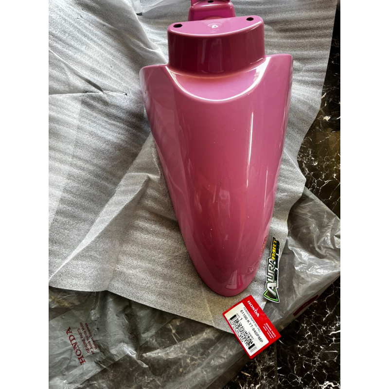 Spakbor Slebor Depan Scoopy Old Pink 100% ORI HONDA. 61100-KYT-940PMP ahm
