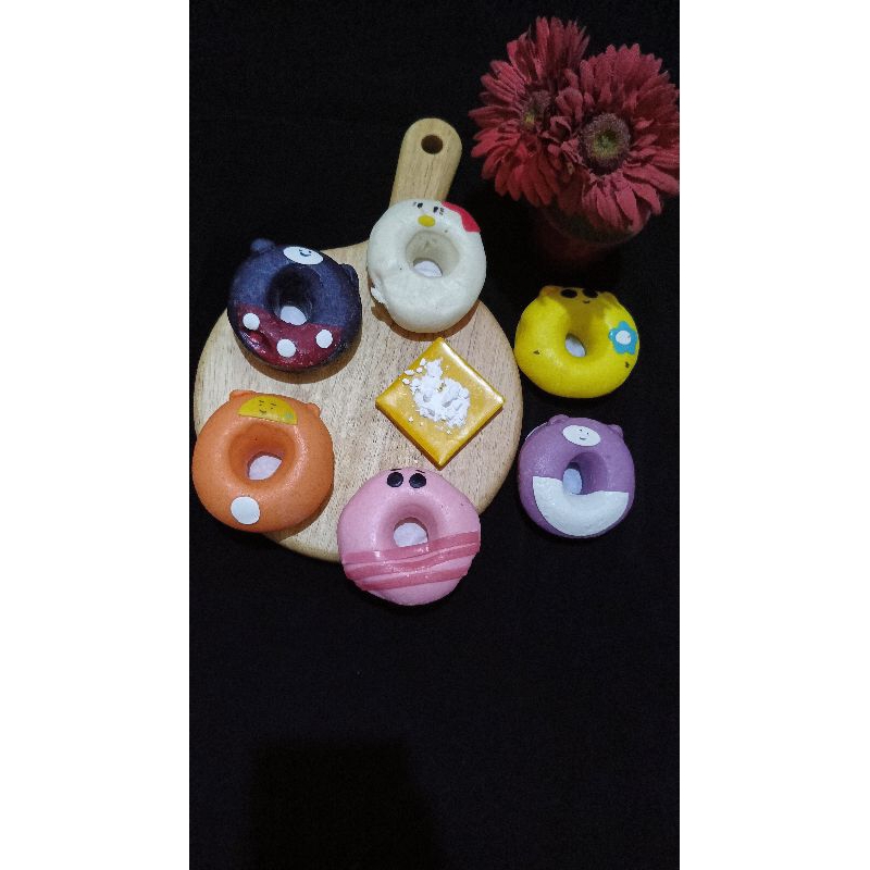 

Donat Karakter bekal anak sekolah