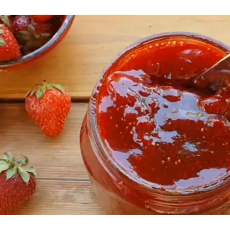 

Selai Strawberry Home Made Low Sugar (200g)