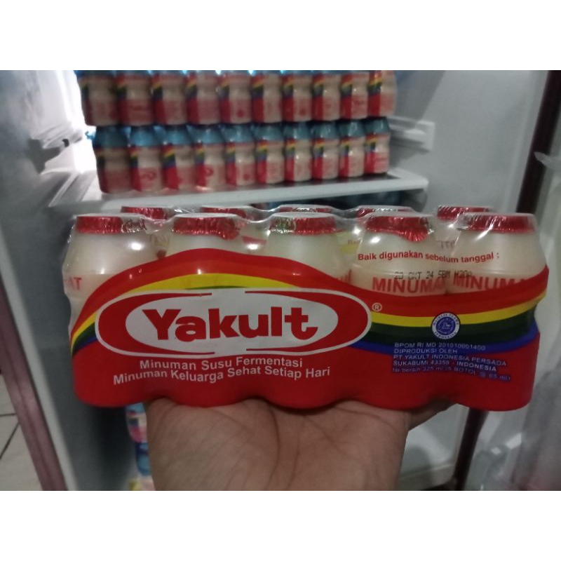 

Yakult Minuman Susu Fermentasi 1 pack isi 5 botol