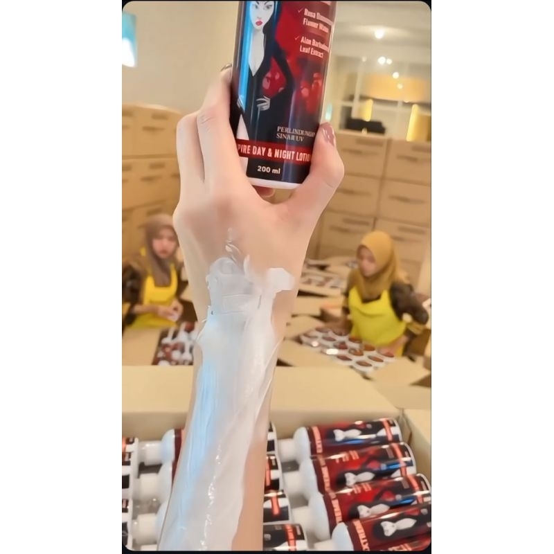 EXTREME WHITE VAMPIRE LOTION DAN SCRUB