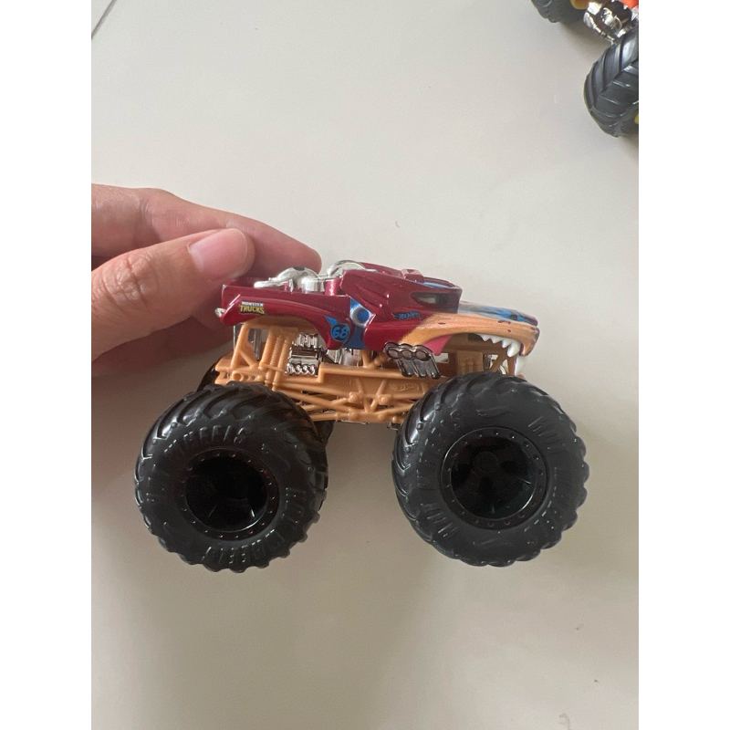 hot wheels monster truck preloved
