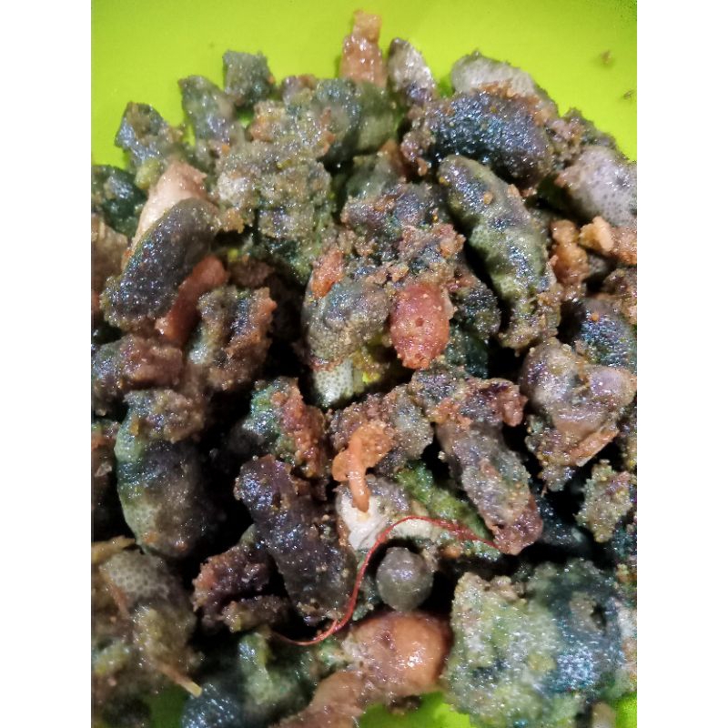 

telur ikan lele goreng.sangat lezat banget di temani nasi dan sambal