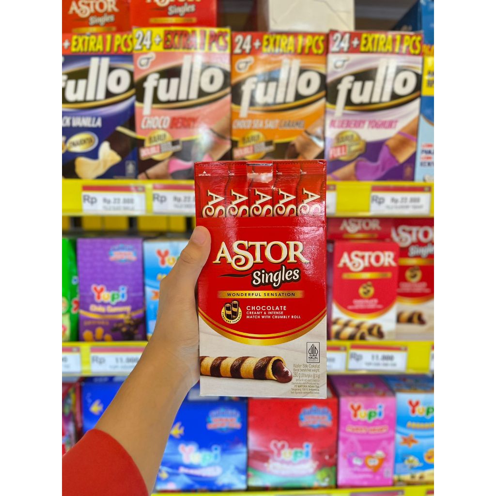 

GROSIR ASTOR Wafer Single Chocolate 20PCS