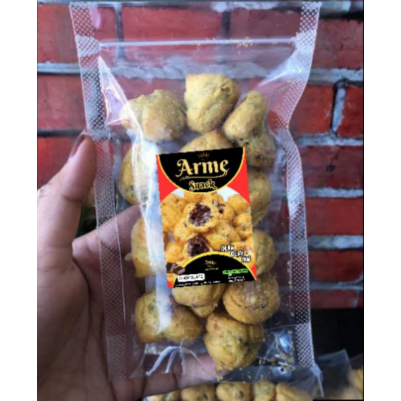 

SOES KERING ISI COKLAT/50 GRAM SUS/ENAK GURIH