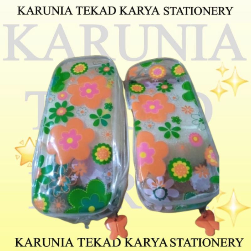 

TEPAK PLASTIK TRANSPARANT SEGI 4 MOTIF BUNGA
