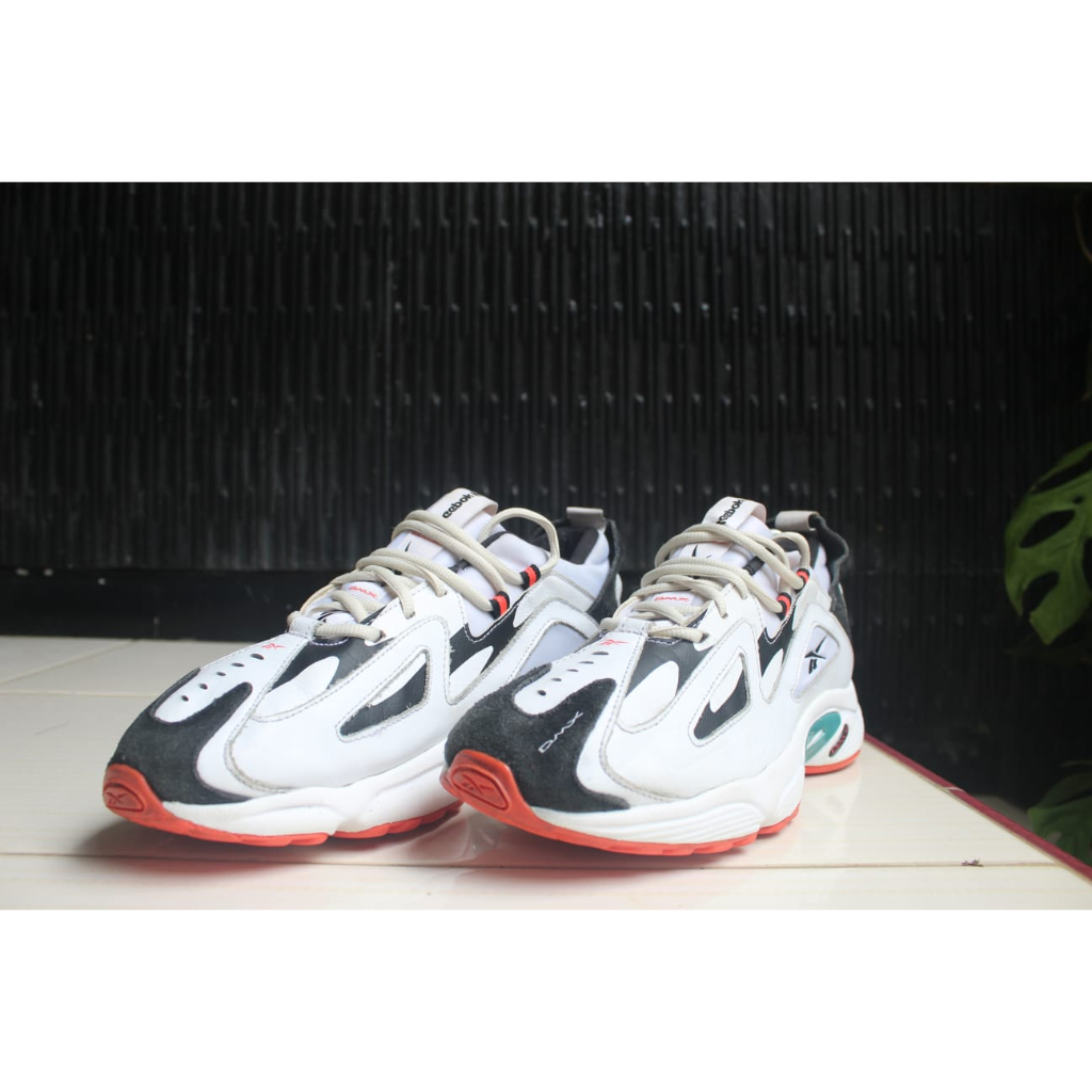 Sepatu second Reebok DMX size 44