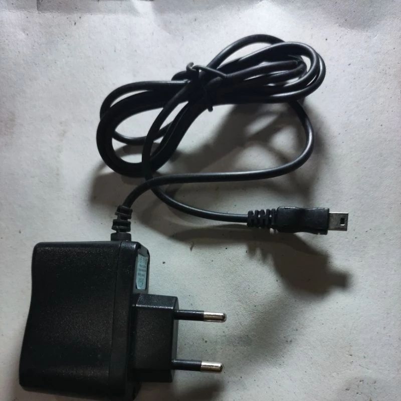 adaptor charger nokia lama jadul jack besar/charger esia hidayah/mini usb/charger usb