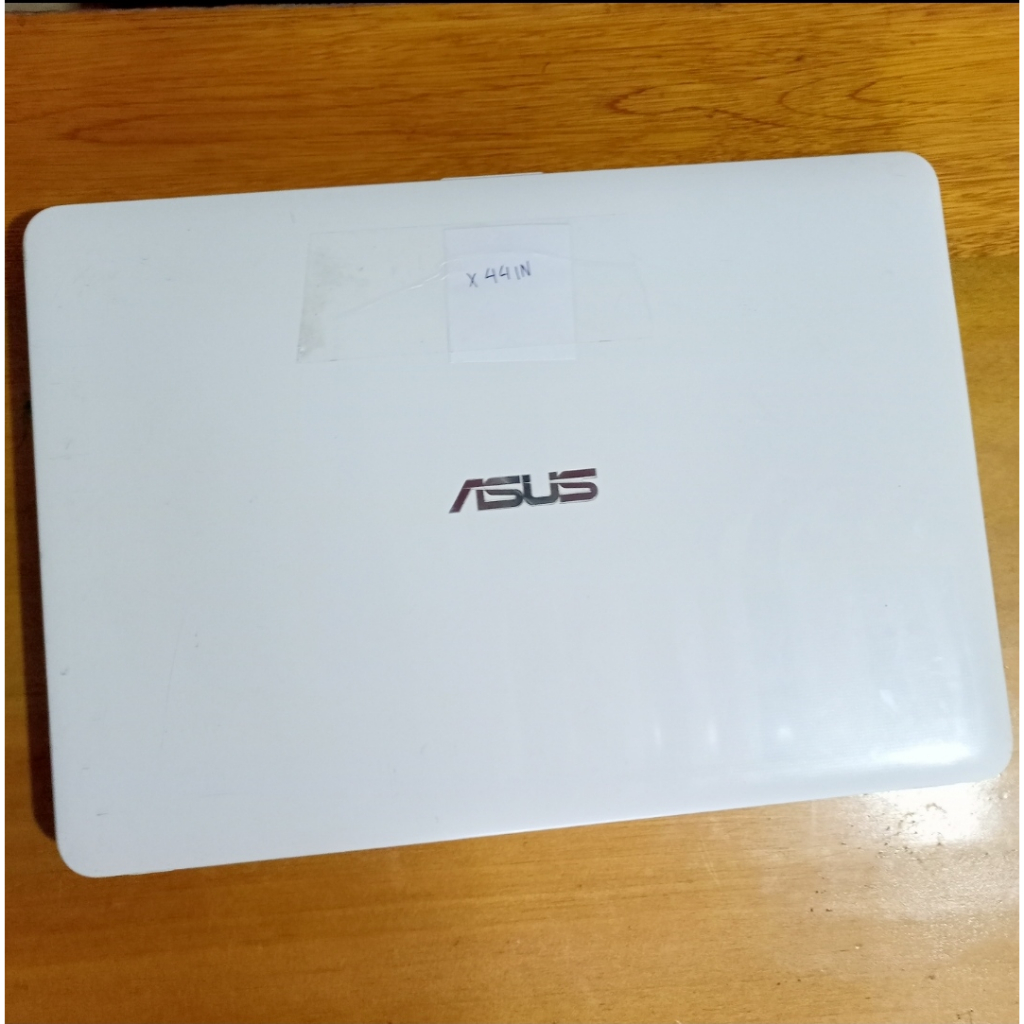 Kesing laptop seken ASUS X441N