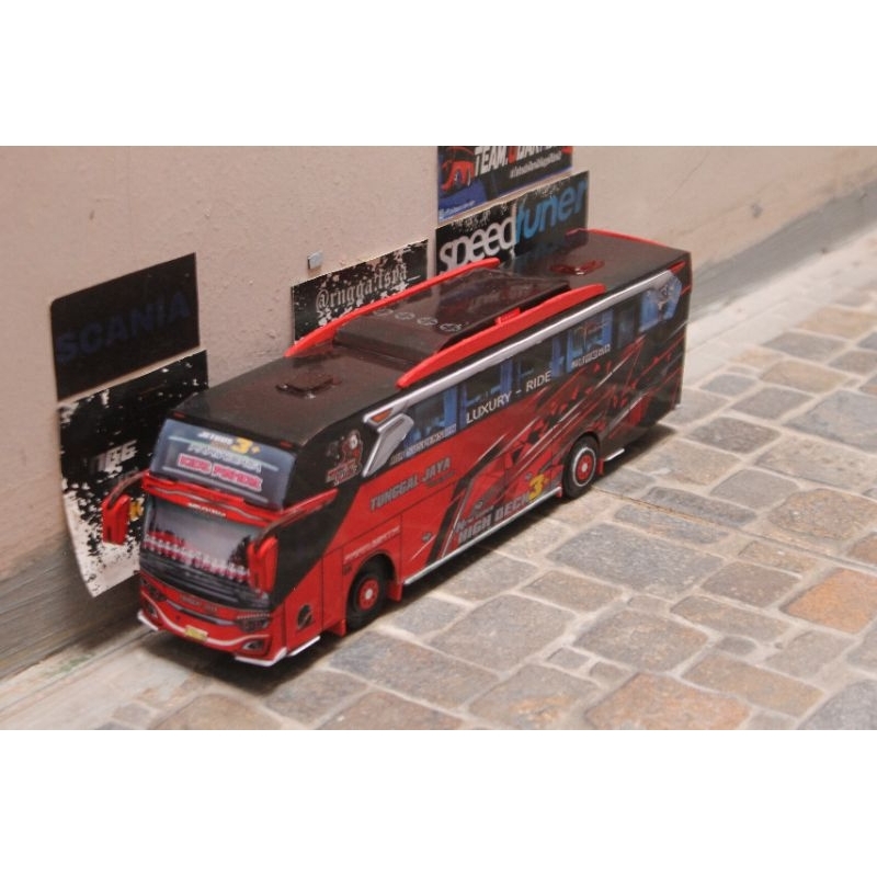 PAPERCRAFT BUS TUNGGAL JAYA KIDS PANDA SKALA 1:50