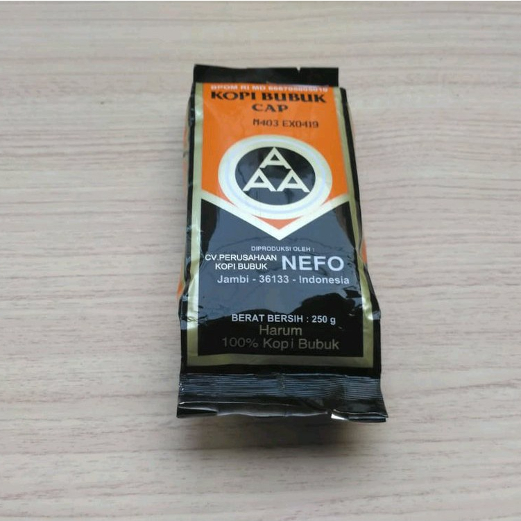 

KOPI AAA BKS 250 GR Kopi AAA Nefo Oleh-Oleh Khas Jambi Sumatera Premium Biji Kopi Cafe Kafe