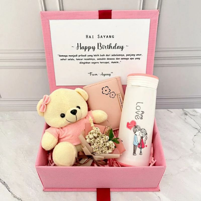 Gif kado ulang tahun /graduation