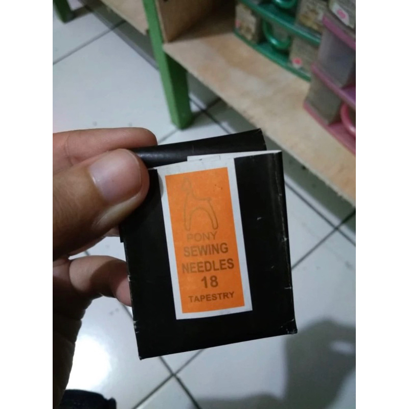 Jarum sulam pita tajam