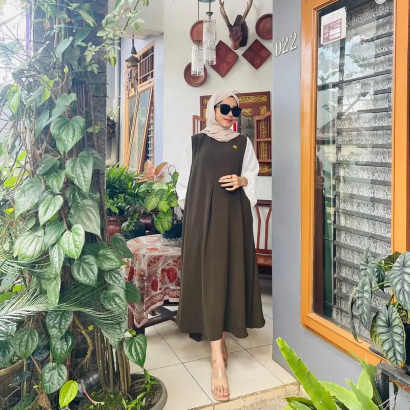 Lisa Midi Dress Crinkle Busui friendly