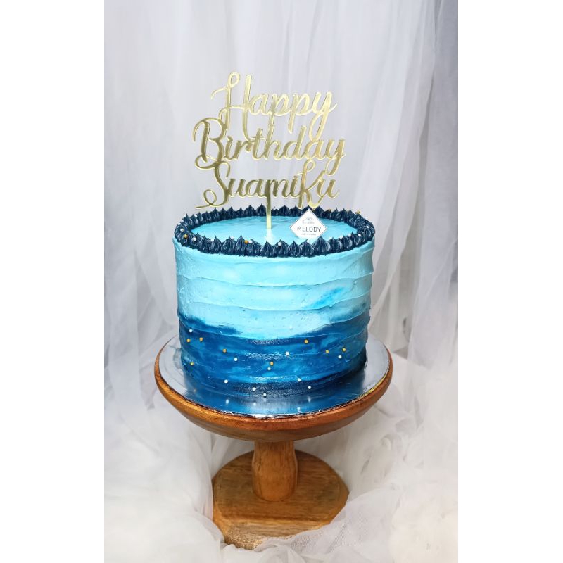 

cake diameter 14 simpel decor