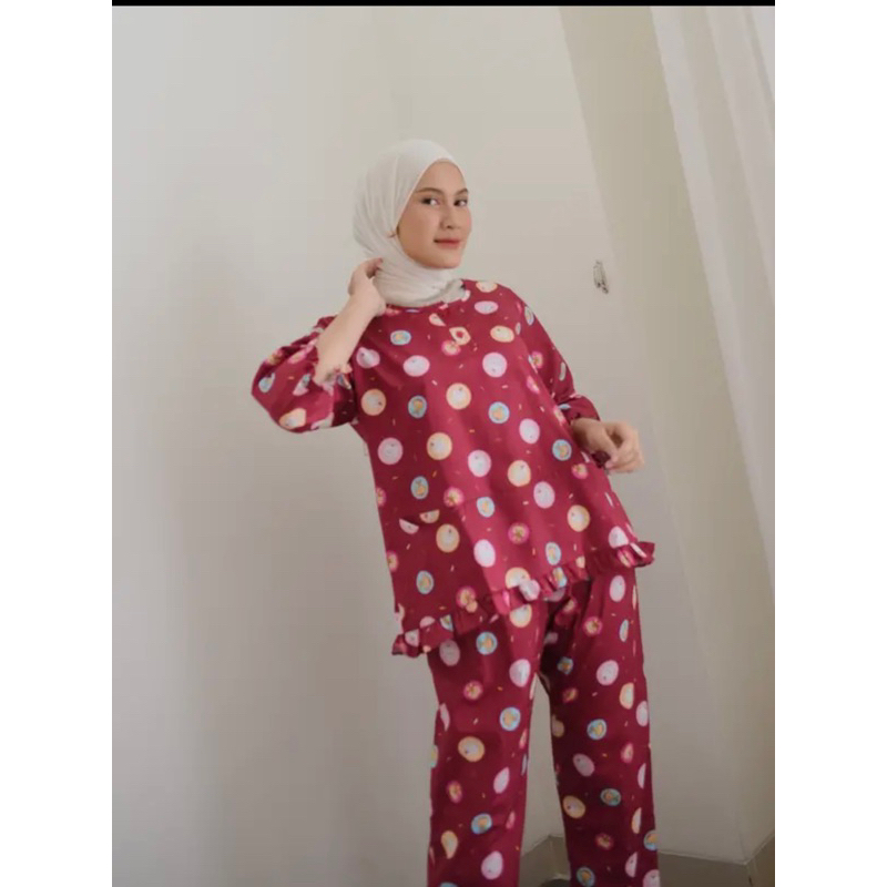 SUNLY LENGAN TANGGUNG CELANA PANJANG UK 20, BAJU TIDUR SUNLY