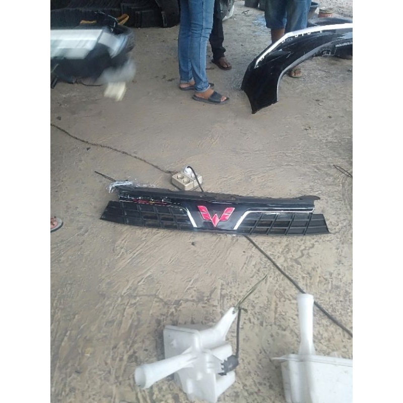 grill wuling confero