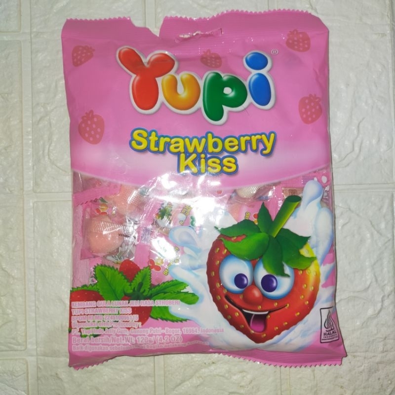 

YUPI PERMEN STRAWBERRY KISS PER BUNGKUS SAK 120g