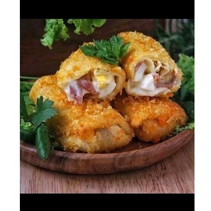 

RISOLES SMOKED BEEF EGG MAYO