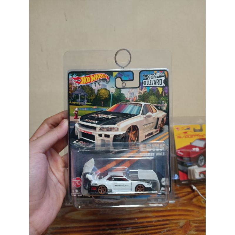 Hotwheels Premium LBWK LB-ER 34 Putih, LBWK PUTIH BOULEVARD