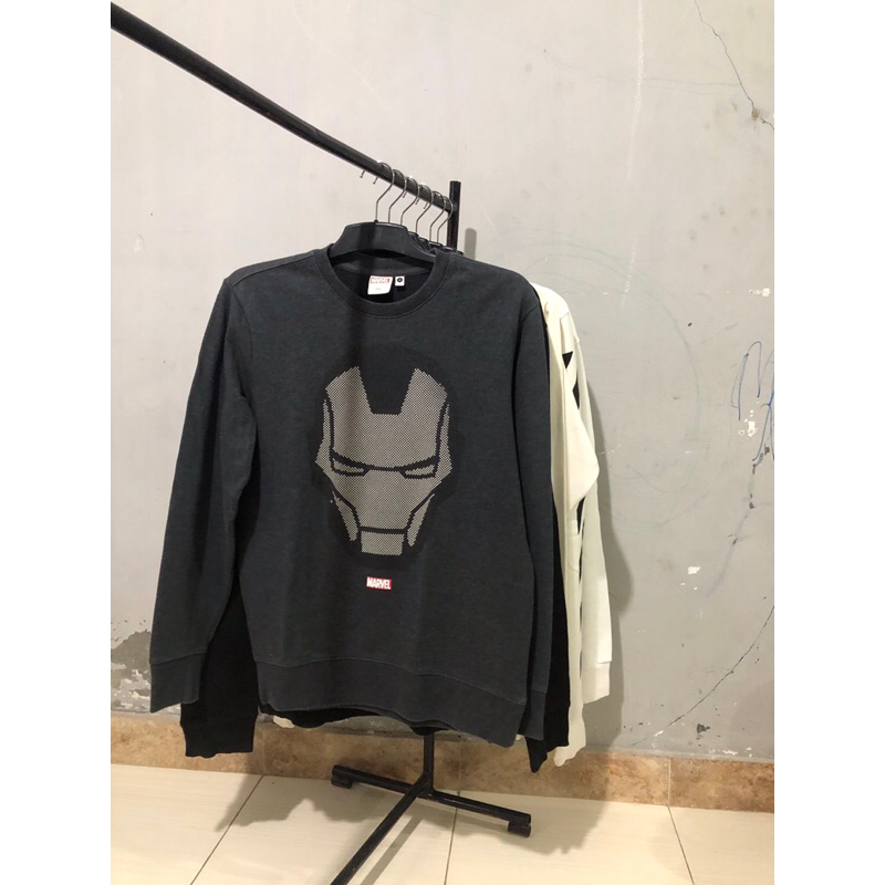 marvel crewneck