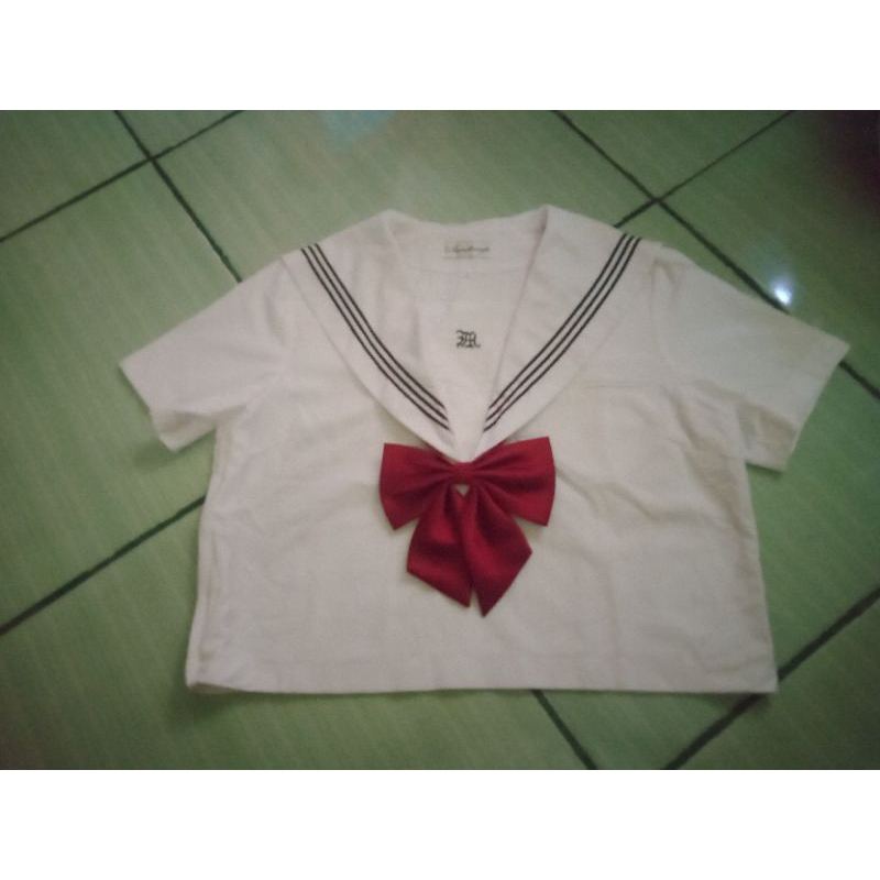 Atasan Seifuku Ori Jepang