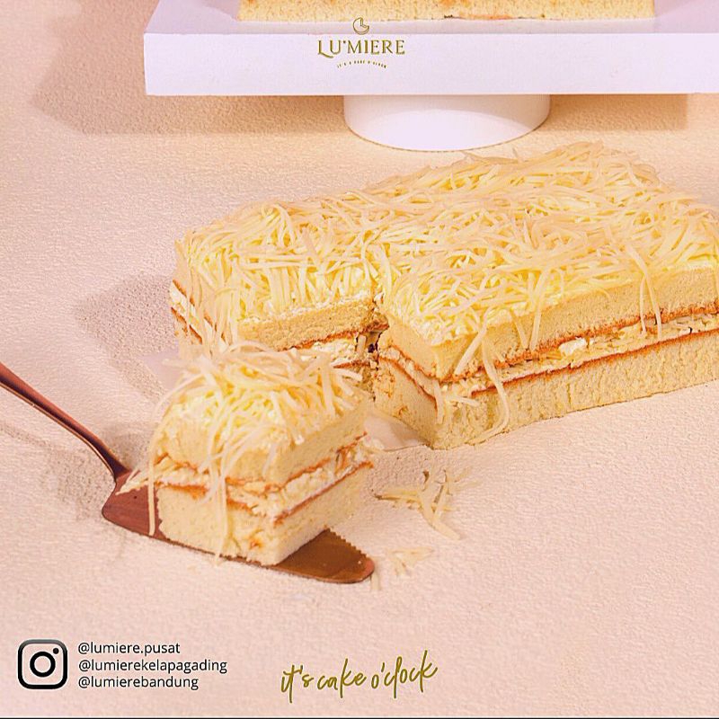 

KUE ASIX CHEESE BY LUMIERE