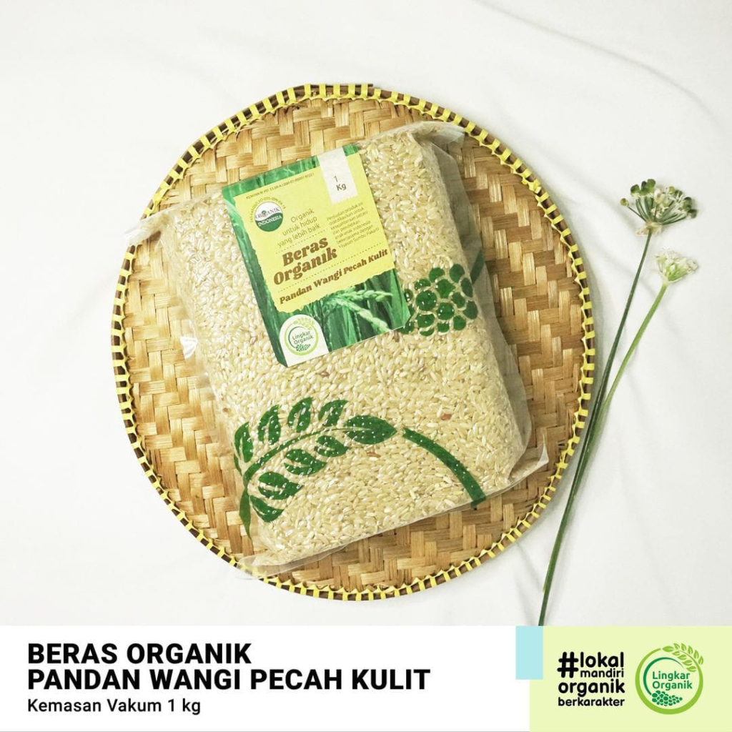 

Lingkar Organik Beras Cokelat Pandan Wangi 1kg - Beras Pandan Wangi Pecah Kulit