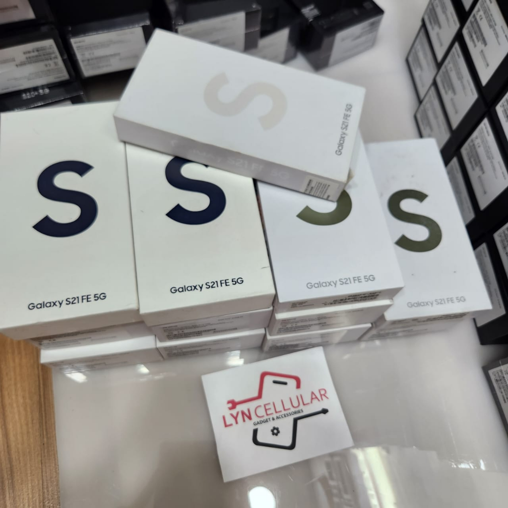 SAMSUNG GALAXY s21 FE 5G / S21fe SNAPDRAGON - 256GB / 128GB BNIB NEW