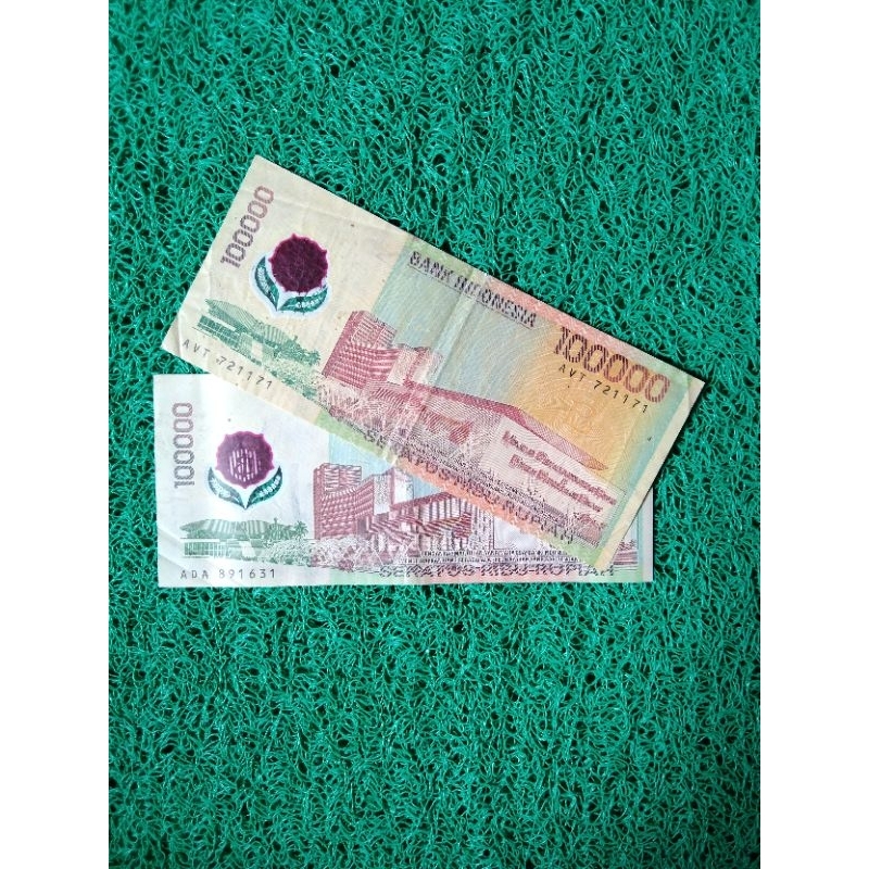 Uang/Kuno/Indonesia/Pecahan/100000/Polimer/Tahun/1999/Mahar/Nikah/Koleksi/Pajangan.