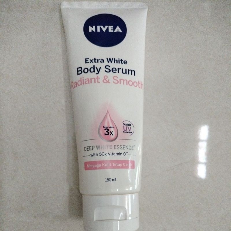 Nivea Extra White Body Serum
